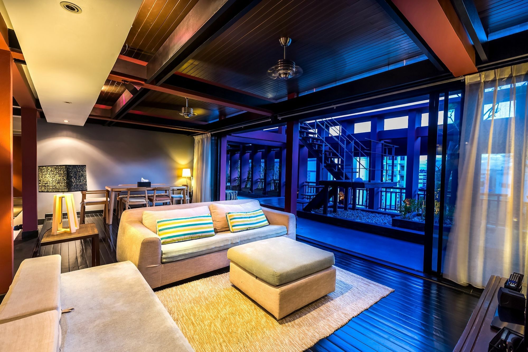 Loogchoob Homestay Bangkok Extérieur photo